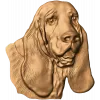 Резная голова собаки - рельефное панно бассет-хаунд из массива