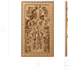 Резной фасад с растительным орнаментом на массиве