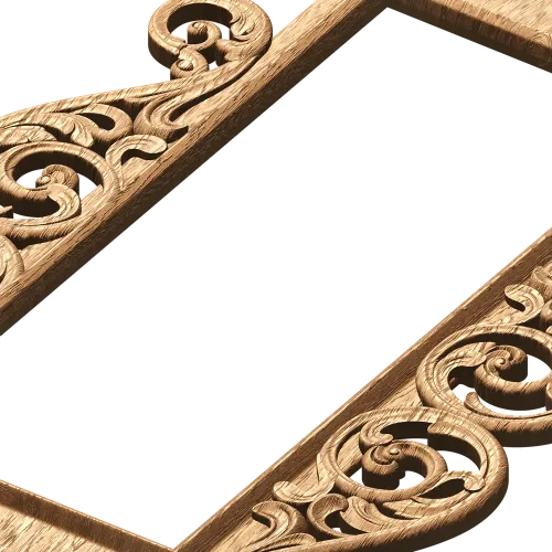 Резная деревянная рамка с ажурными растительными завитками
